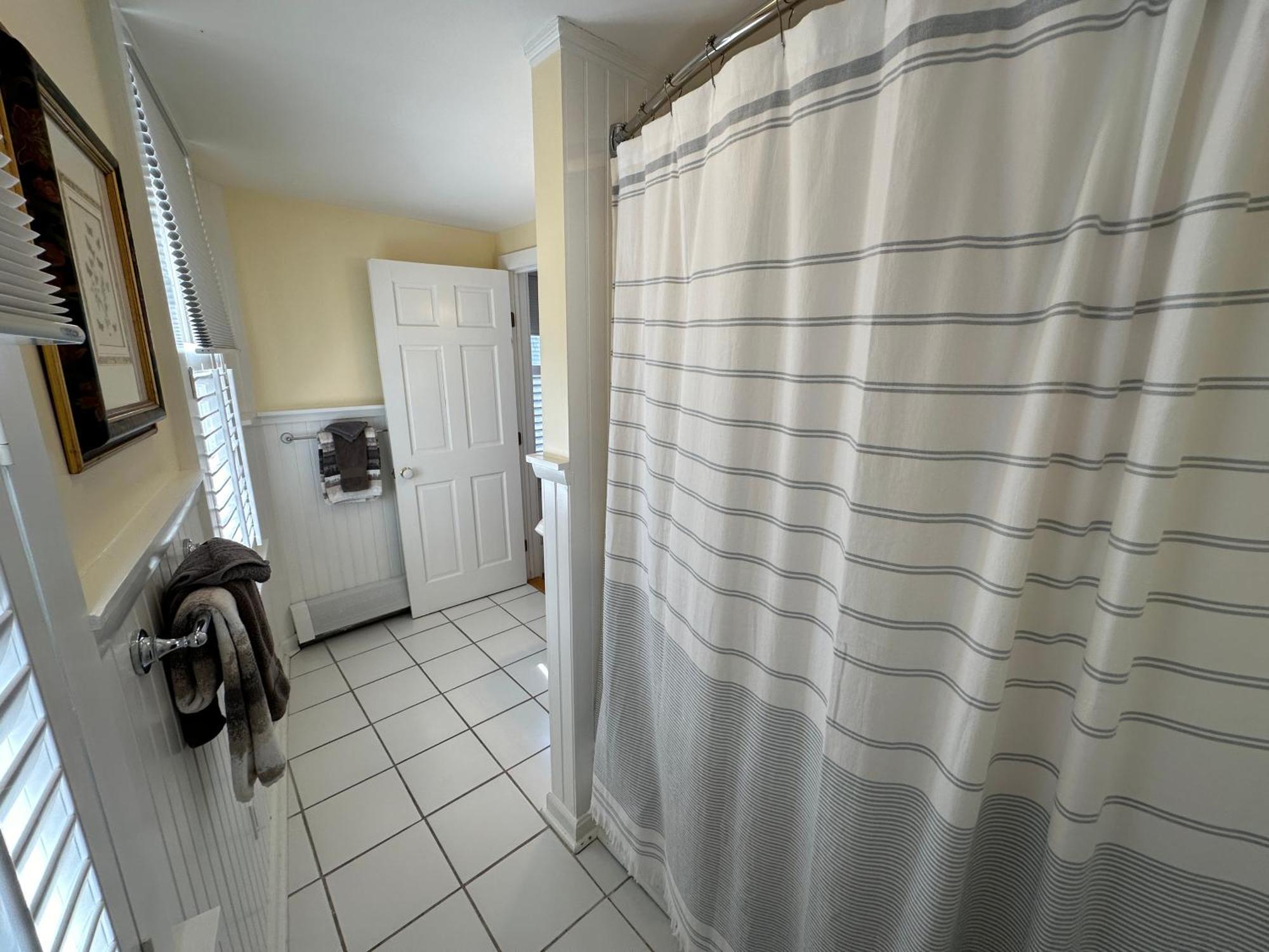 Entire Historic 5 Bed 5 Bath Inn Sleeps 17 Torre di Torre di Newport Esterno foto